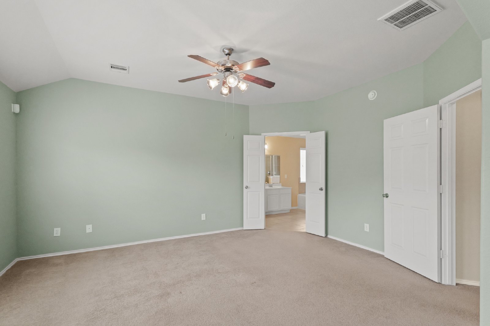 Lockeridge Oaks Drive (2818) - B - 1 property image