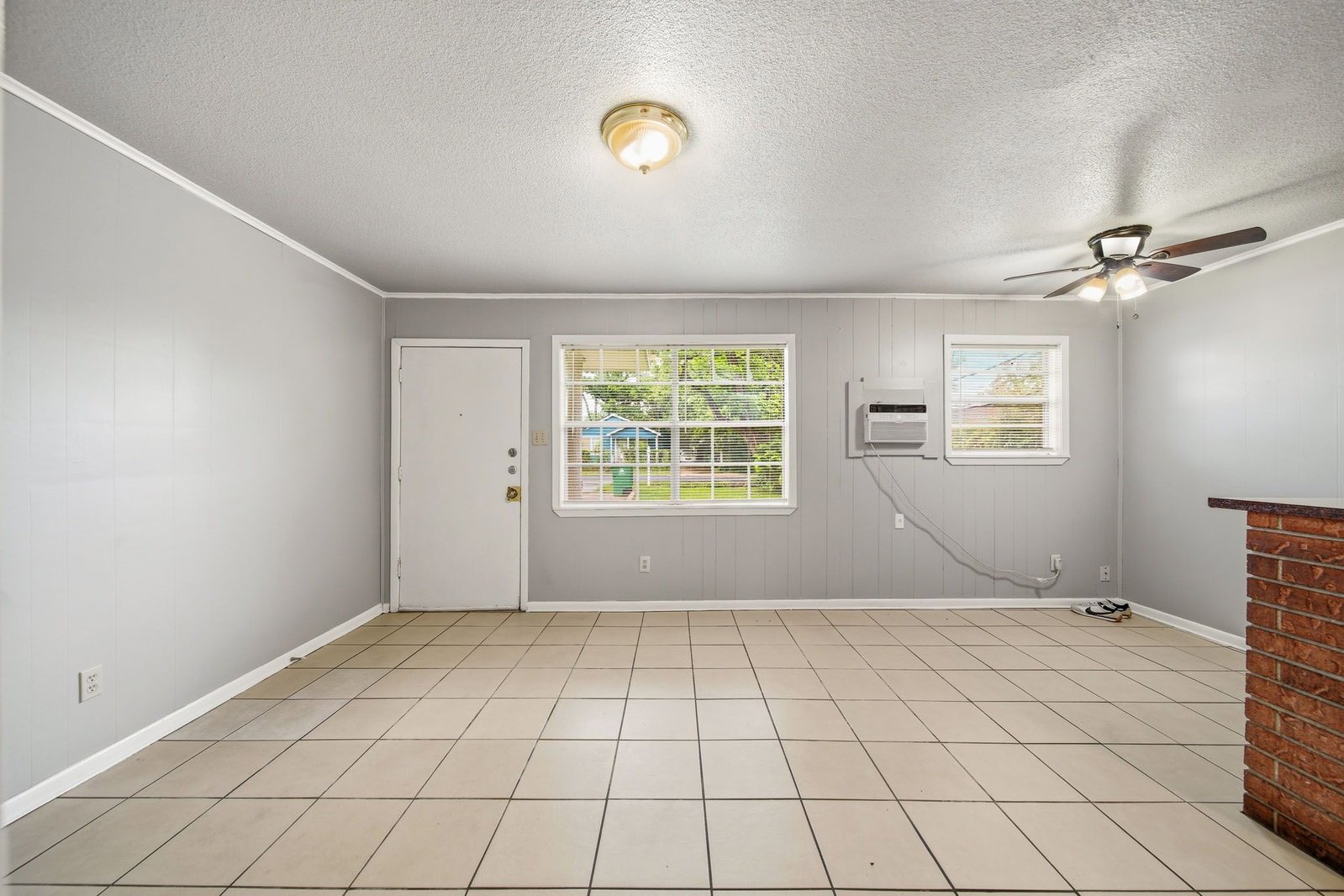 6116 1/2 Octavia Street Houston, TX 77026 property image