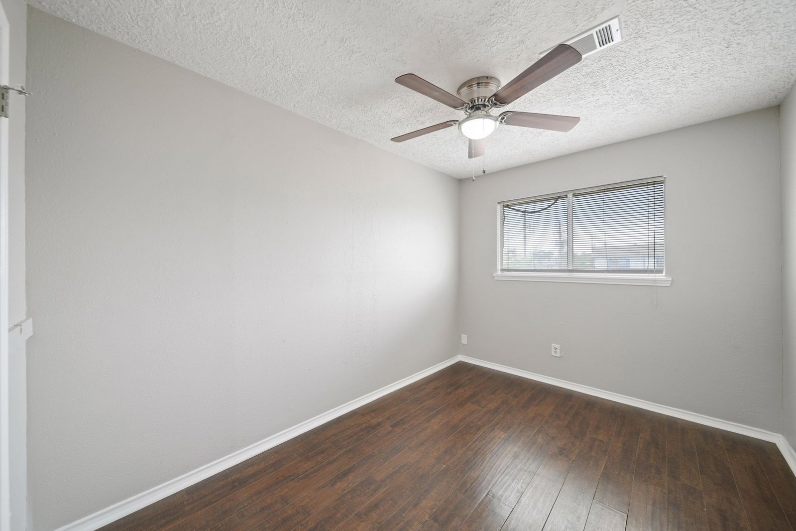 13464 Castilian #2 Houston, TX 77015 property image