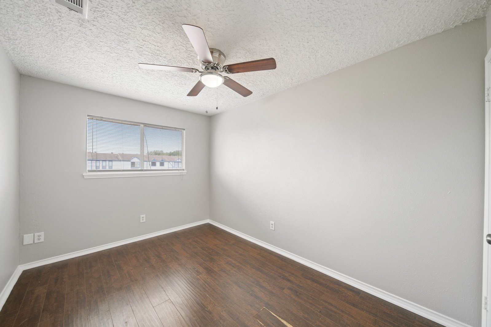 13464 Castilian #2 Houston, TX 77015 property image