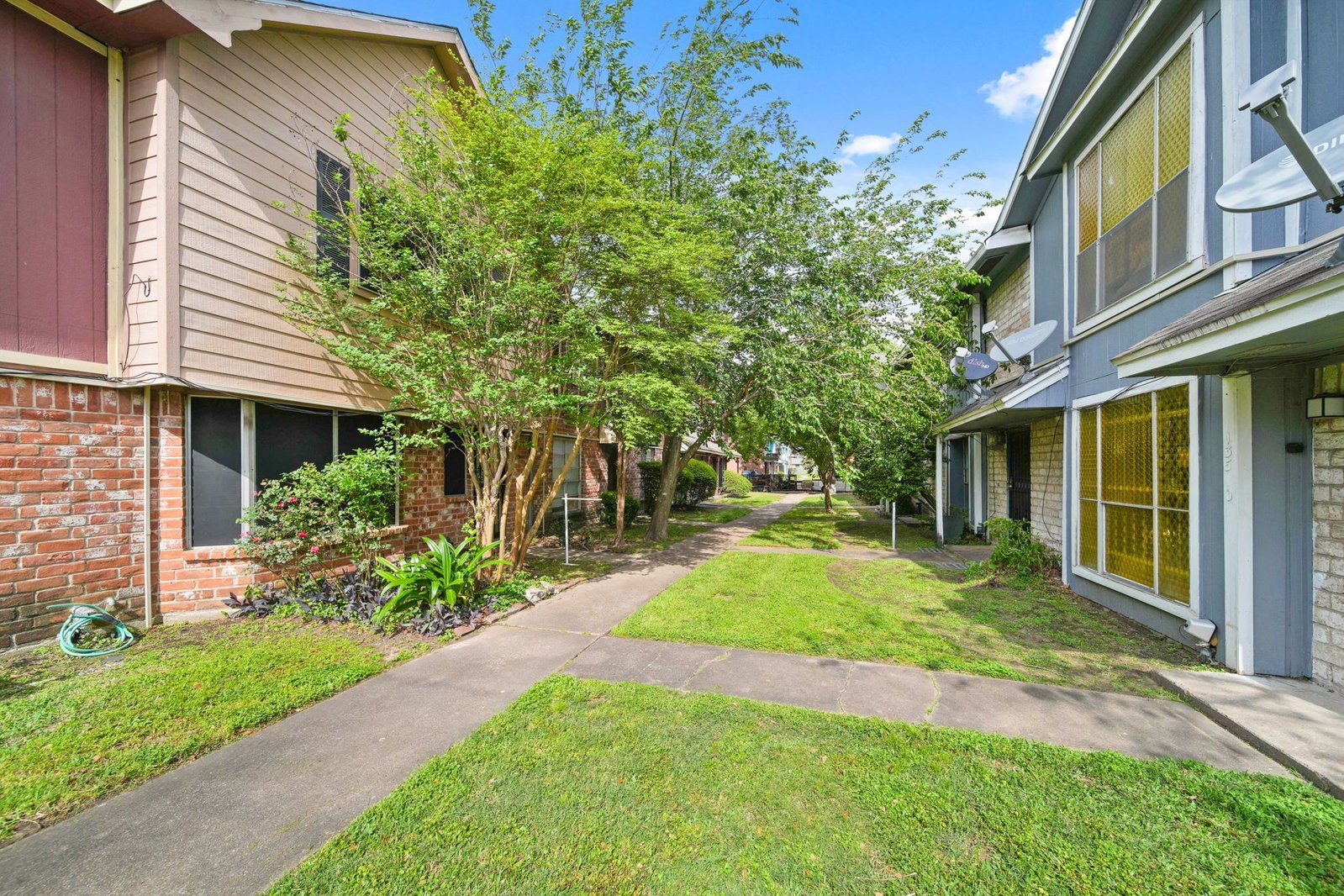 13464 Castilian #2 Houston, TX 77015 property image