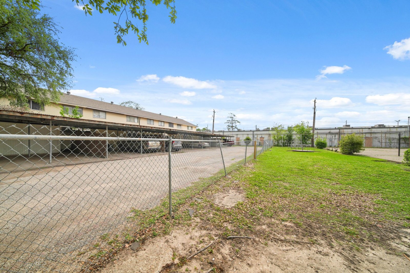 13464 Castilian #2 Houston, TX 77015 property image