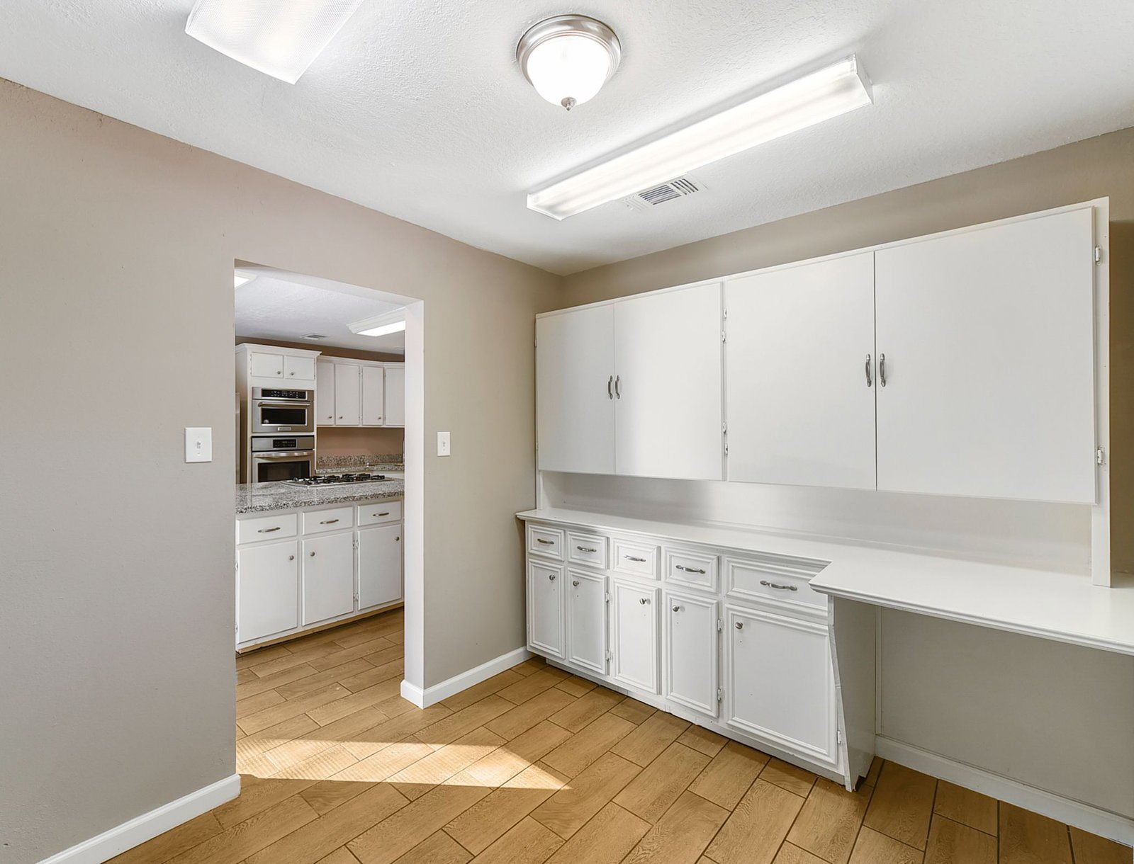 1029 Sycamore St La Marque, TX 77568 property image