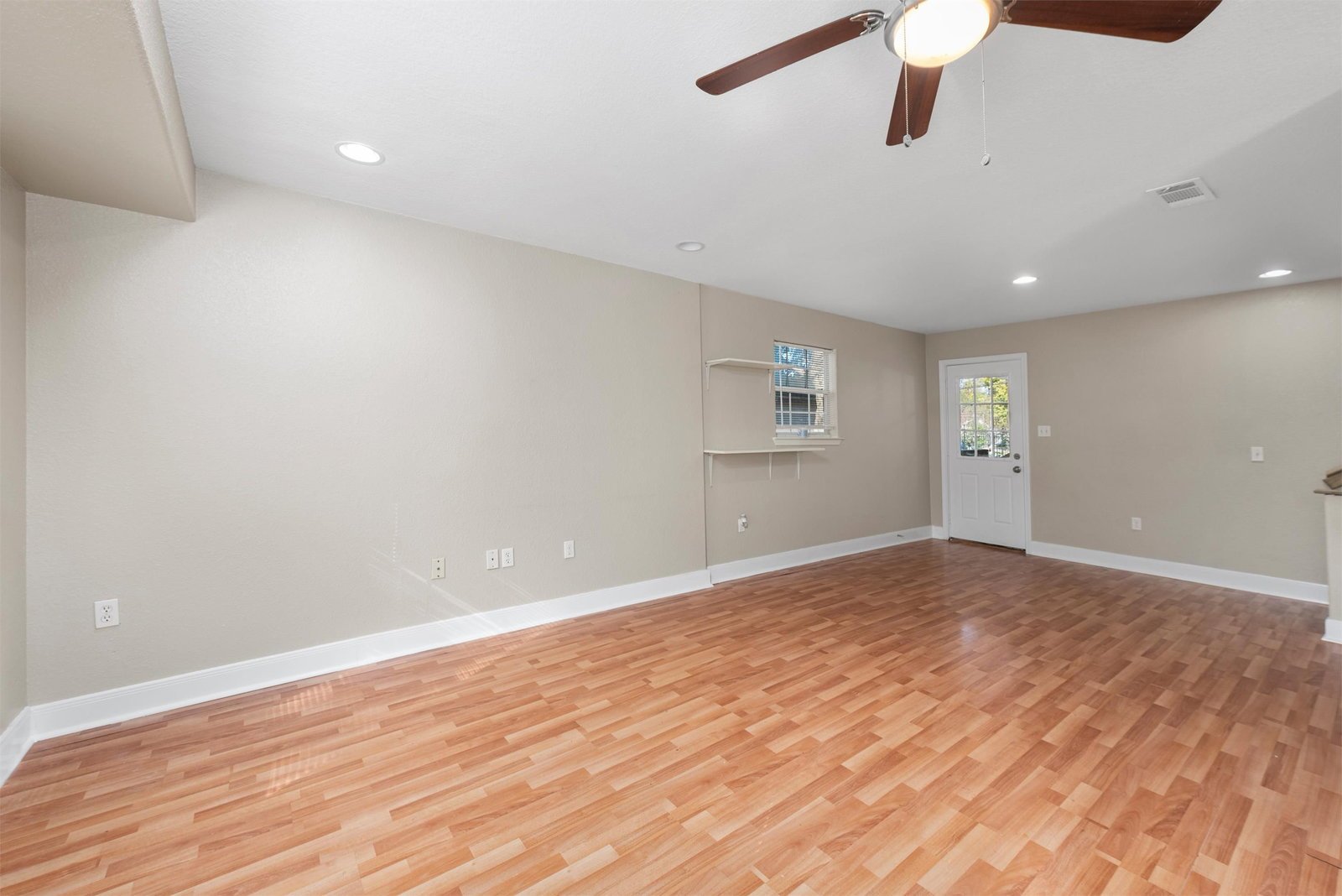 1728B Connorvale Rd Houston, TX 77039 property image