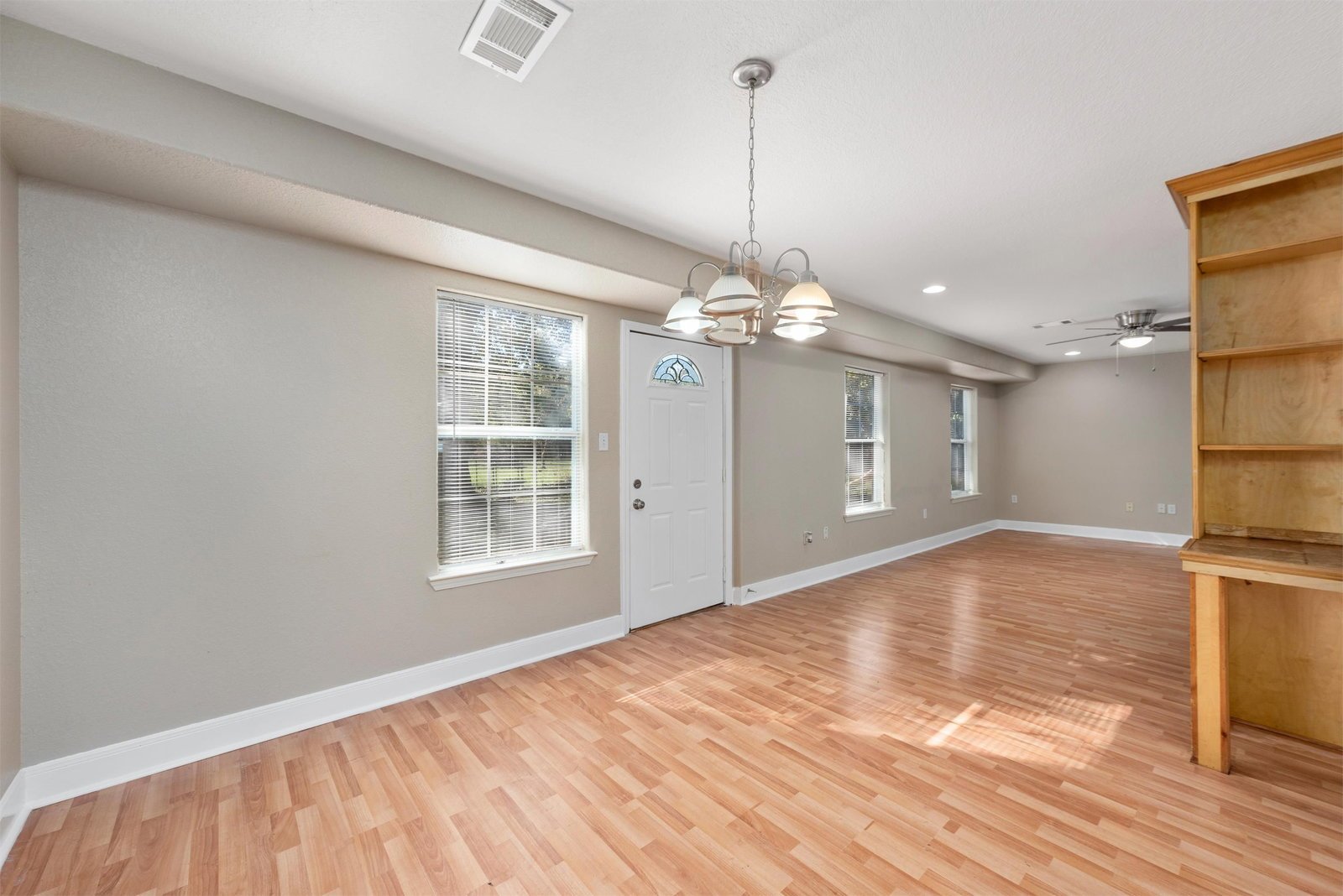 1728B Connorvale Rd Houston, TX 77039 property image