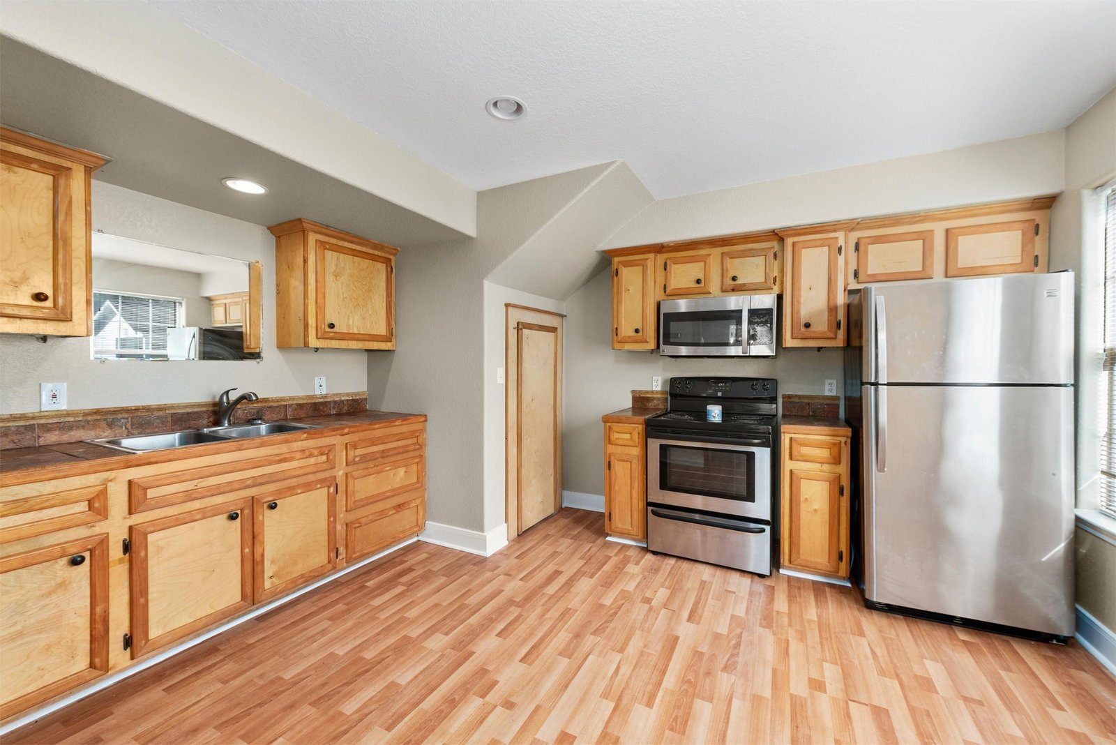 1728B Connorvale Rd Houston, TX 77039 property image