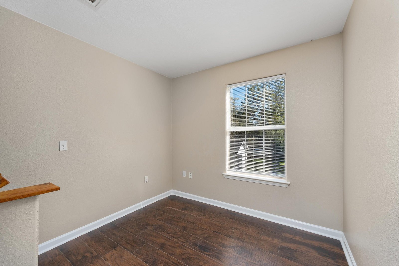 1728B Connorvale Rd Houston, TX 77039 property image