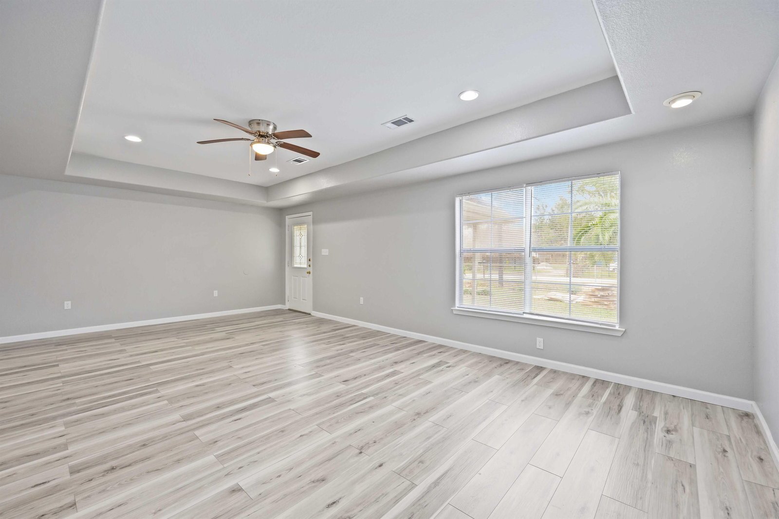 1728B Connorvale Rd Houston, TX 77039 property image