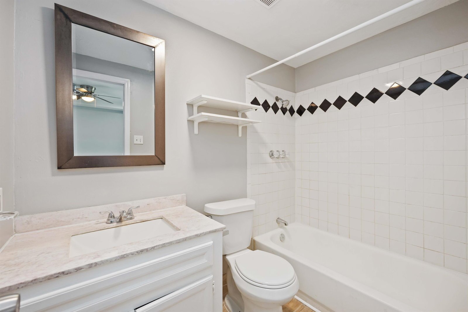 1728B Connorvale Rd Houston, TX 77039 property image