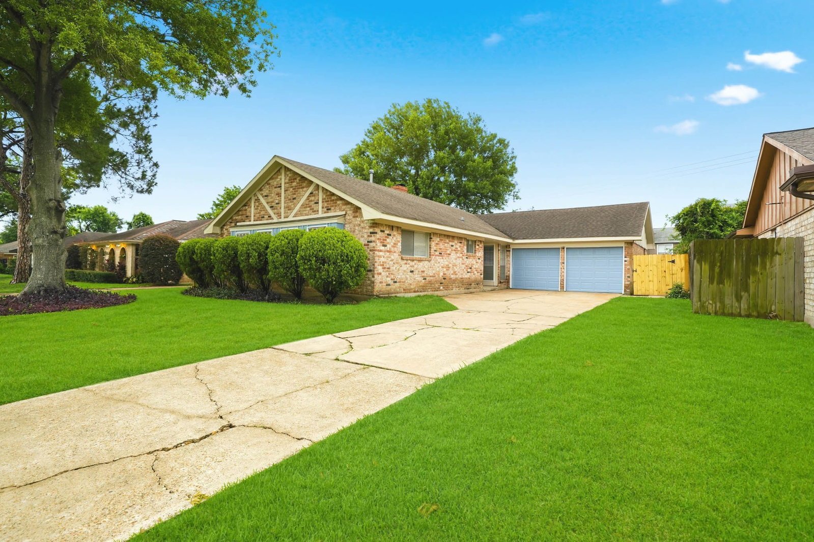 12931 Westella Drive Houston, TX 77077 property image