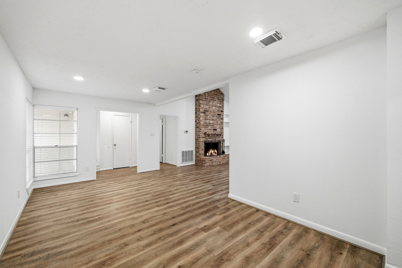 12931 Westella Drive Houston, TX 77077 property image