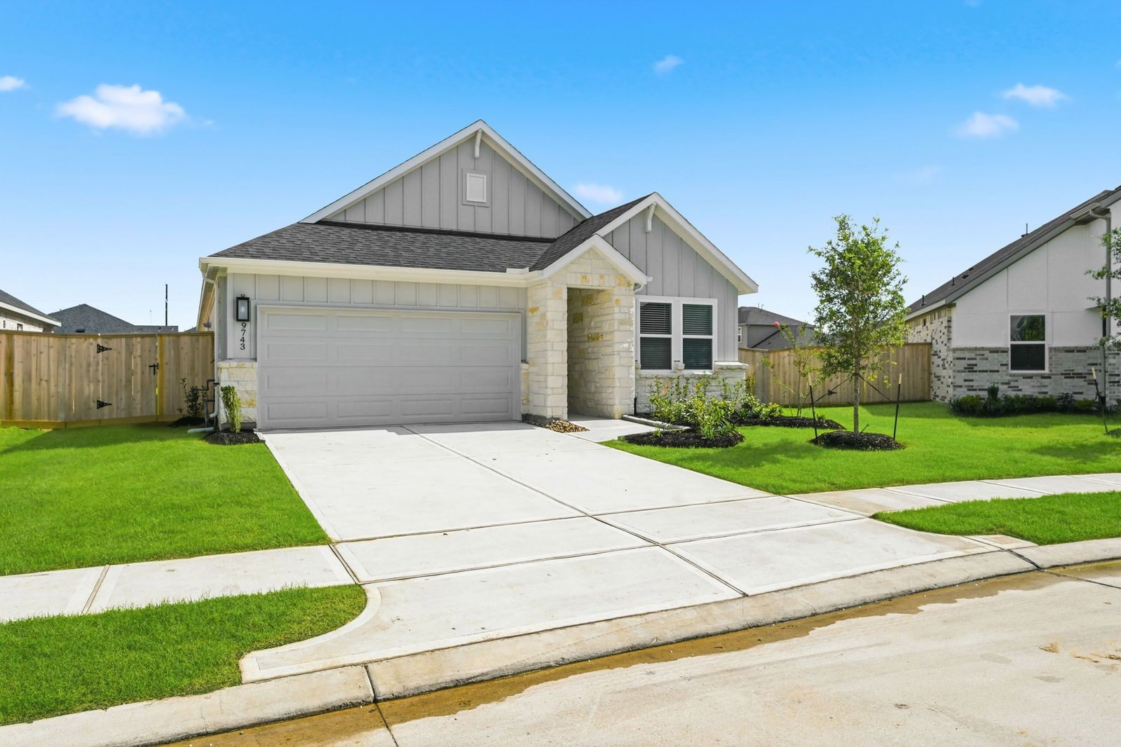 9743 Avalon View Drive Cypress, TX 77433 property image