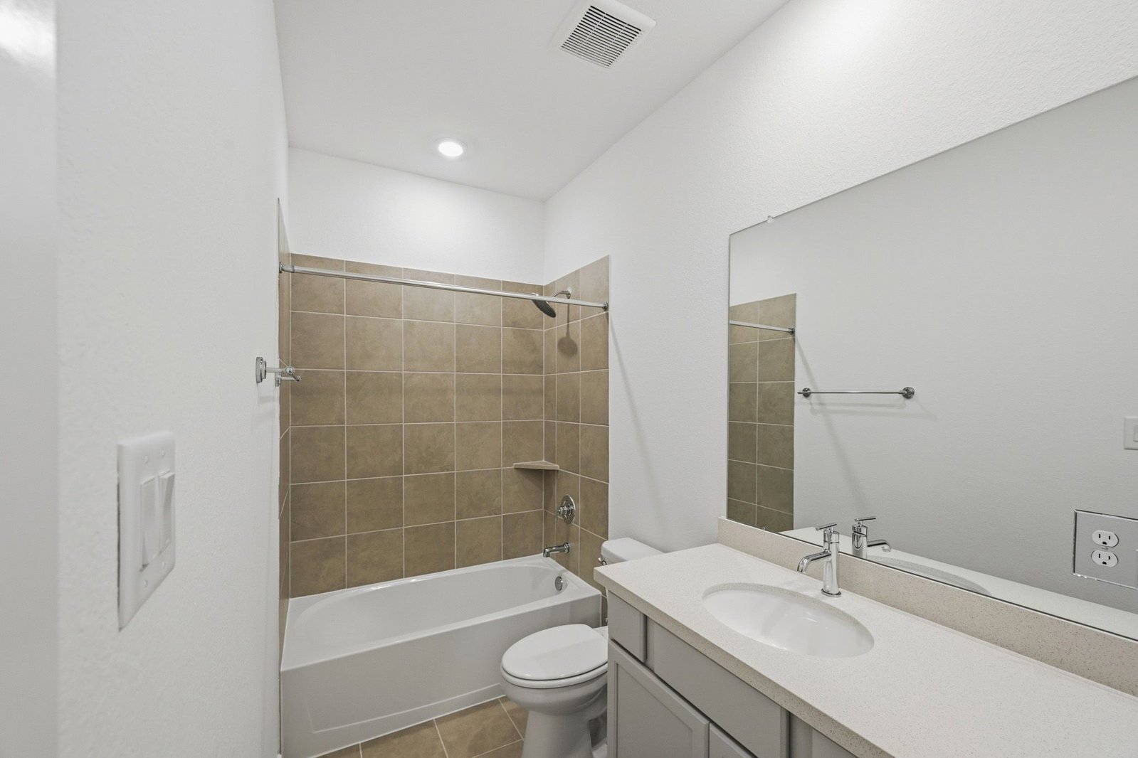 9743 Avalon View Drive Cypress, TX 77433 property image