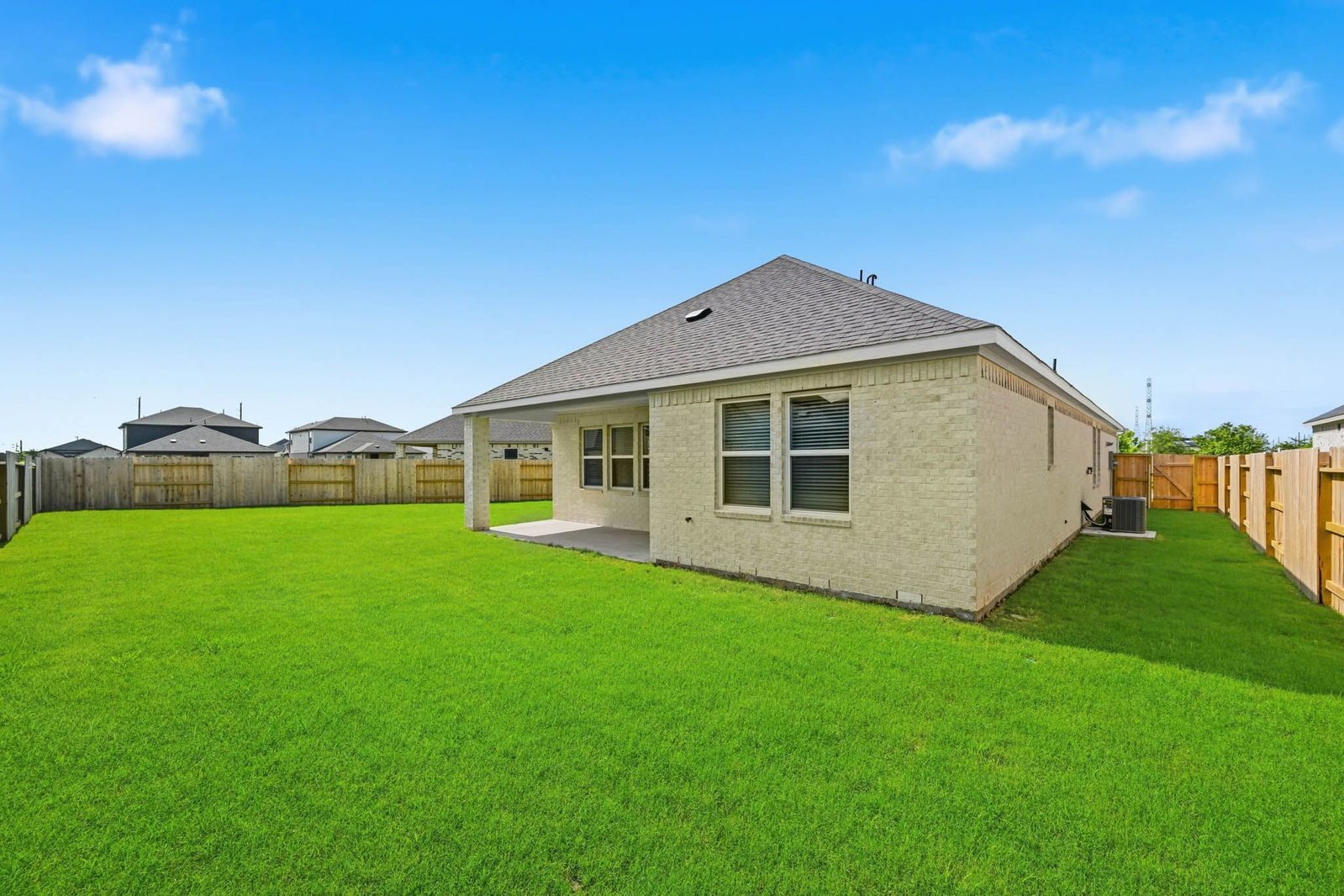 9743 Avalon View Drive Cypress, TX 77433 property image