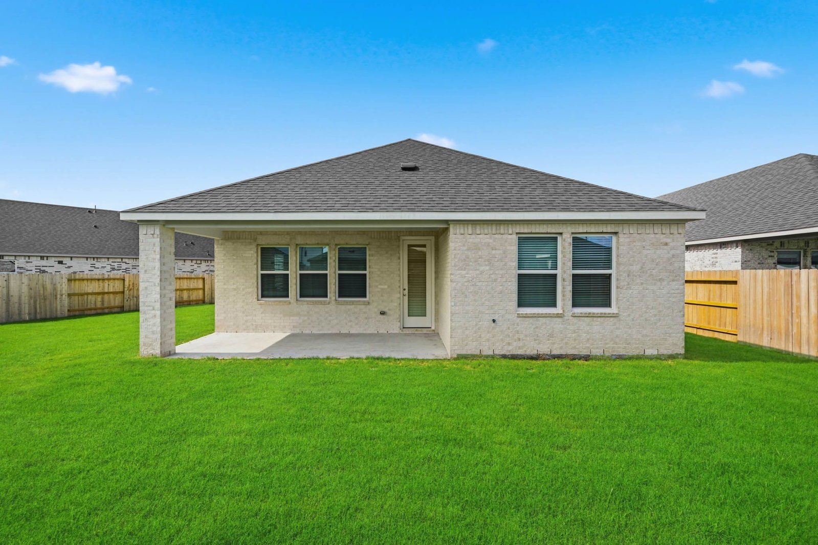 9743 Avalon View Drive Cypress, TX 77433 property image