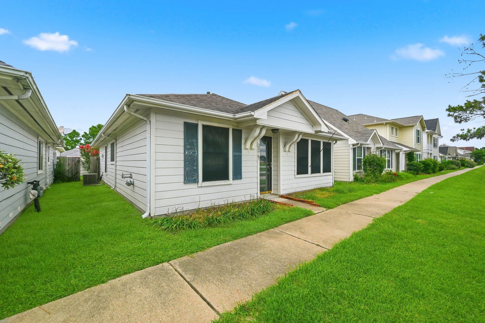20967 Young Meadows Way Katy, TX 77449 property image