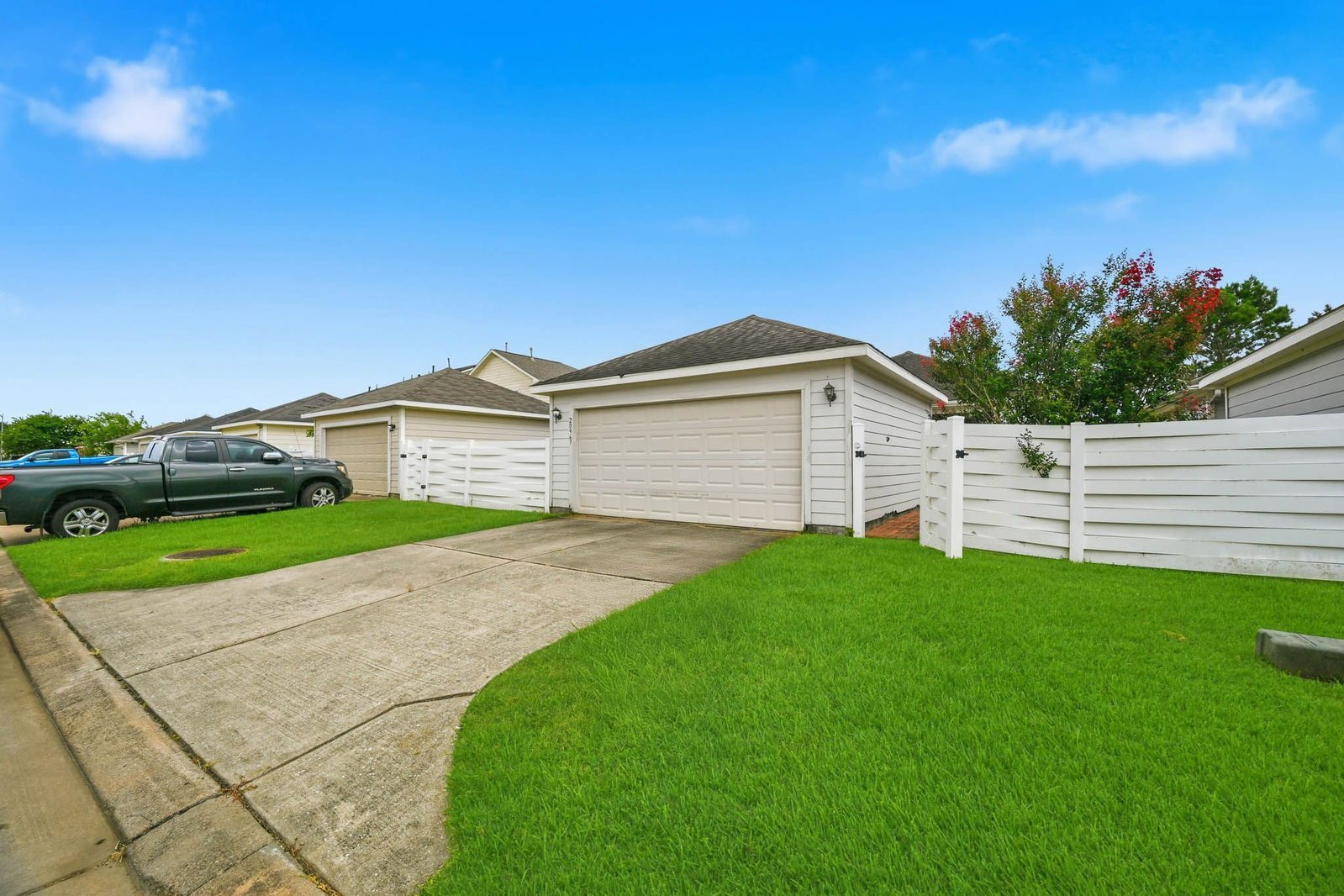20967 Young Meadows Way Katy, TX 77449 property image