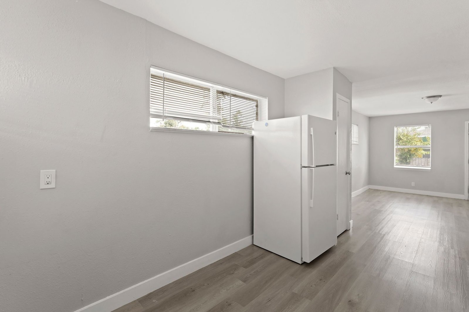 7815 Glass Street Houston, TX 77016 property image