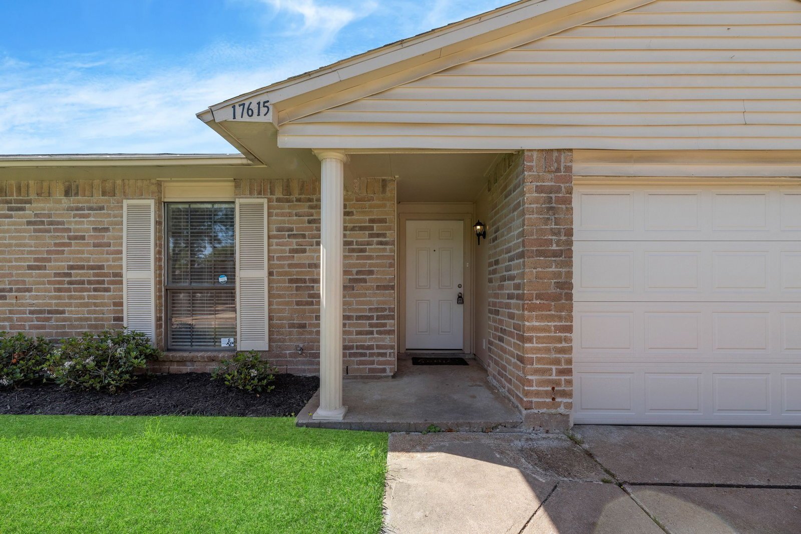 17615 Autumn Hills Dr Houston, TX 77084 property image