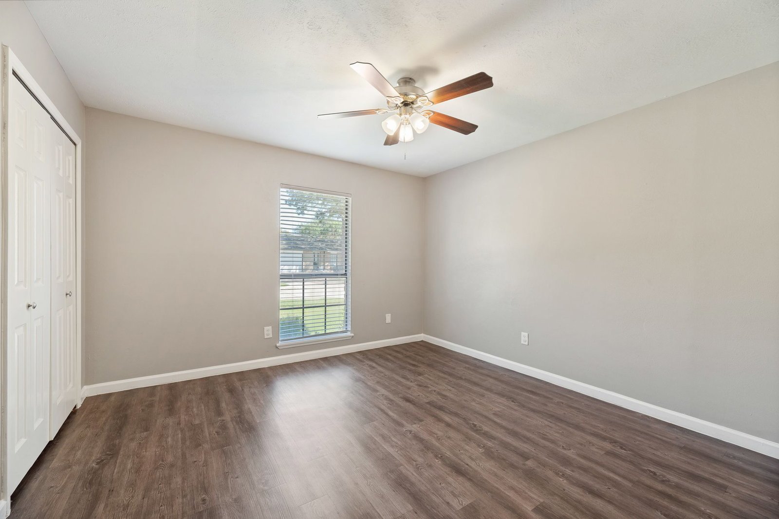 17615 Autumn Hills Dr Houston, TX 77084 property image
