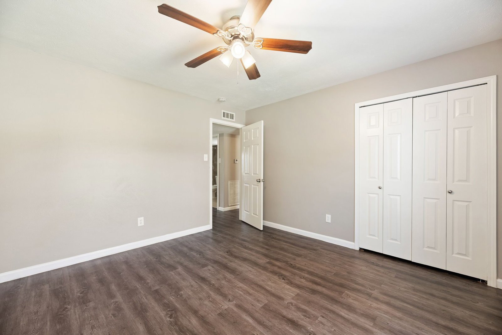 17615 Autumn Hills Dr Houston, TX 77084 property image