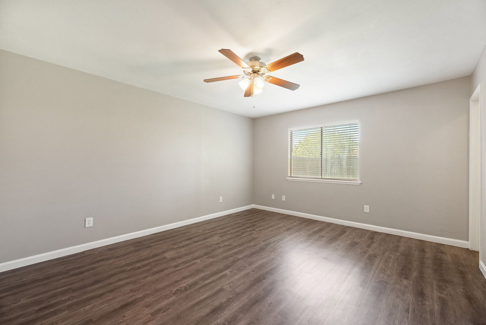 17615 Autumn Hills Dr Houston, TX 77084 property image