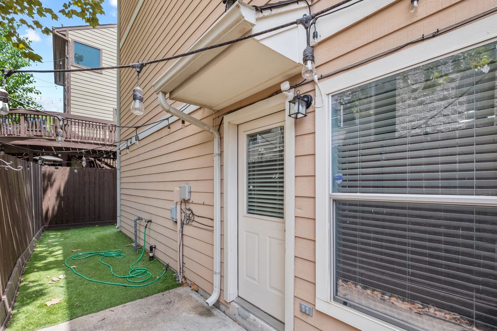5314 Schuler Street Houston, TX 77007 property image