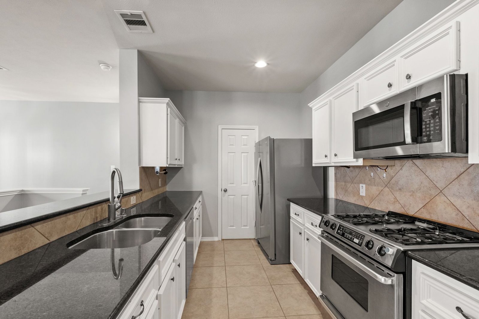 5314 Schuler Street Houston, TX 77007 property image