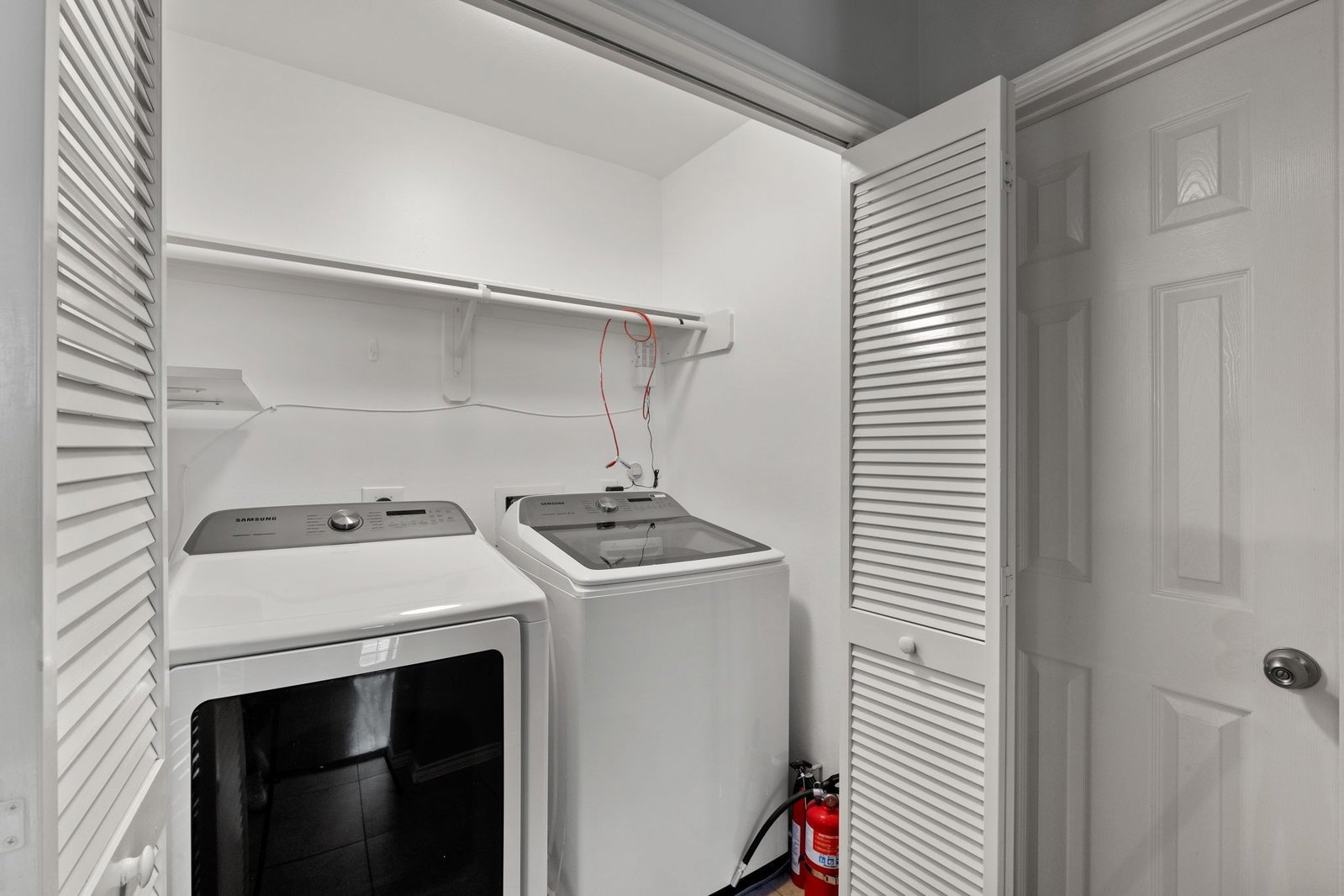 5314 Schuler Street Houston, TX 77007 property image