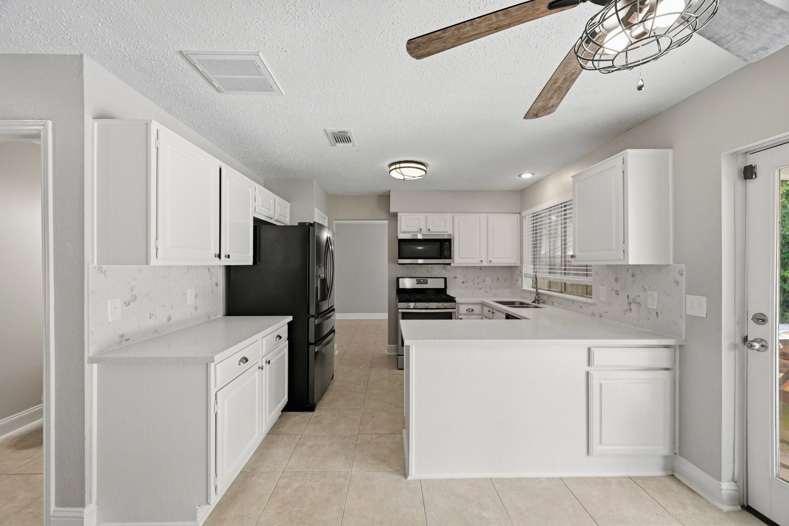 8130 Sunny Ridge Drive Houston, TX 77095 property image
