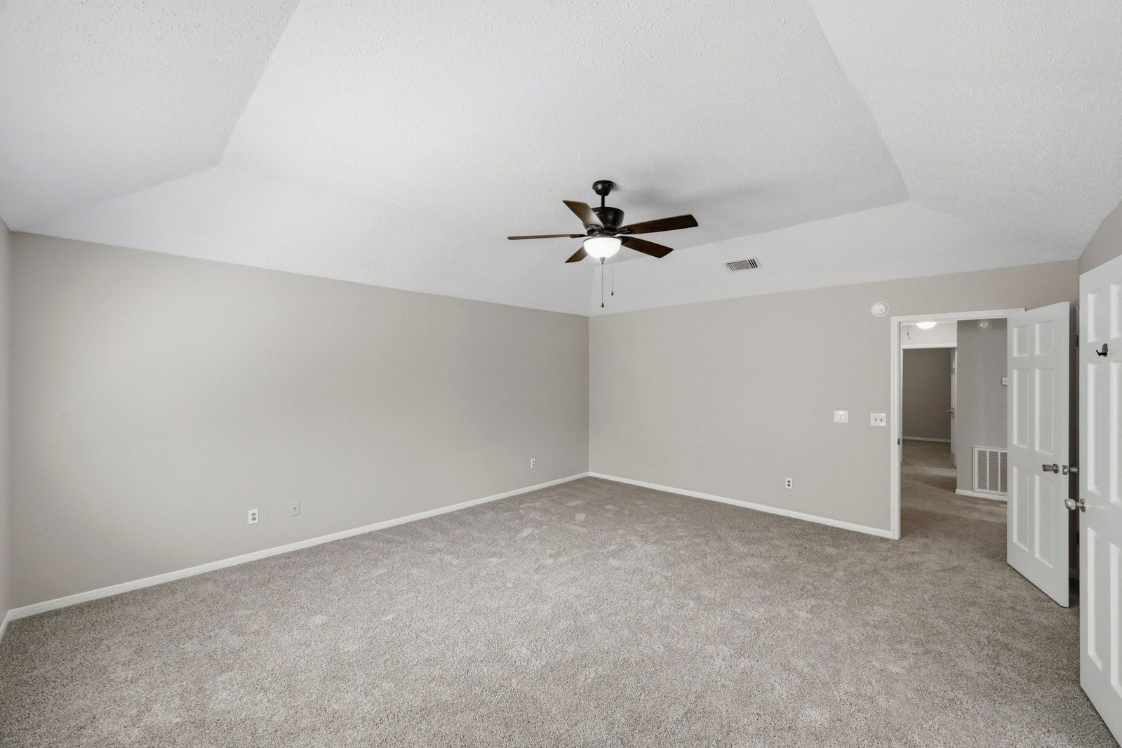 8130 Sunny Ridge Drive Houston, TX 77095 property image