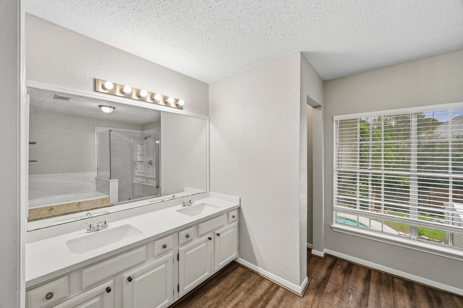 8130 Sunny Ridge Drive Houston, TX 77095 property image