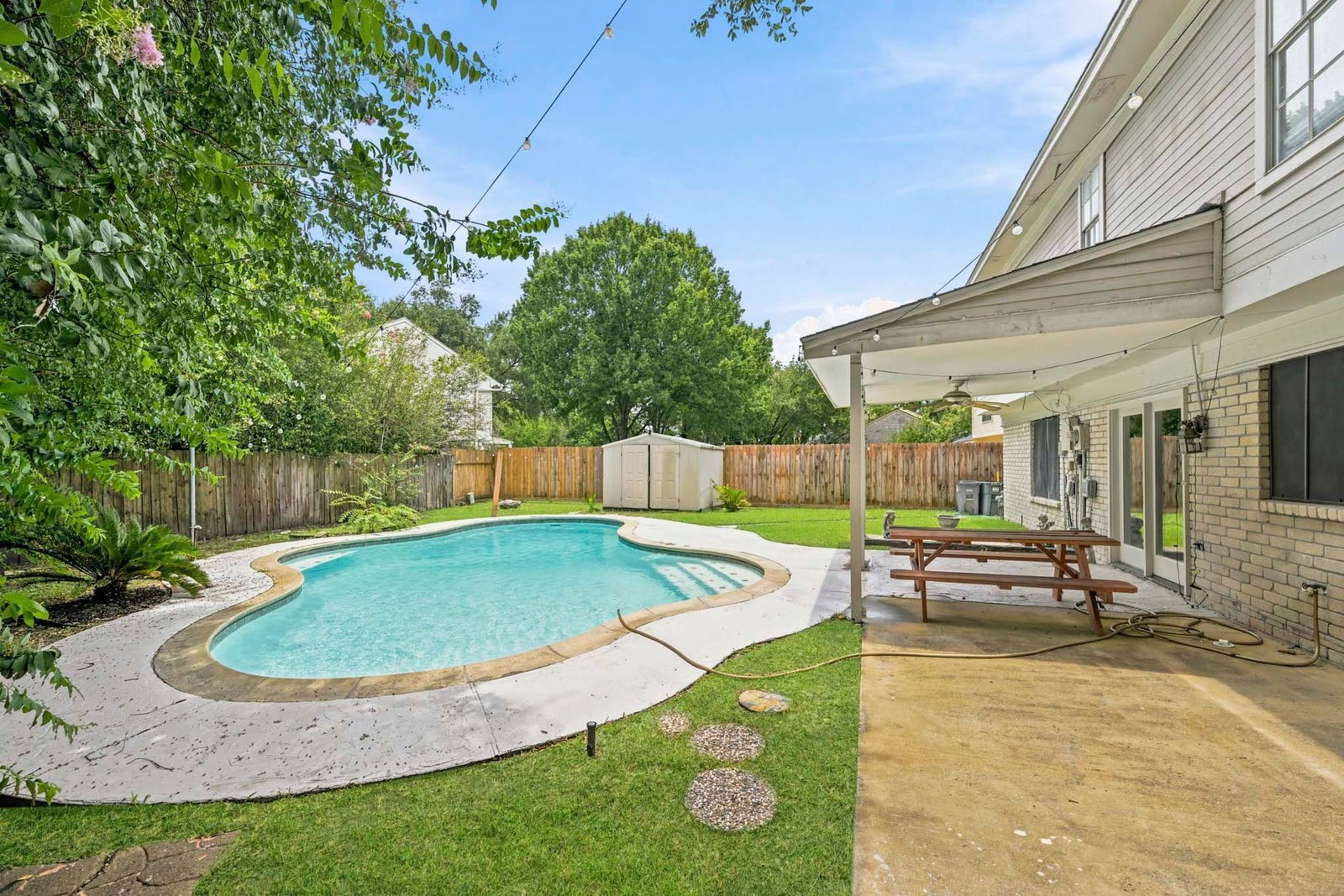 8130 Sunny Ridge Drive Houston, TX 77095 property image