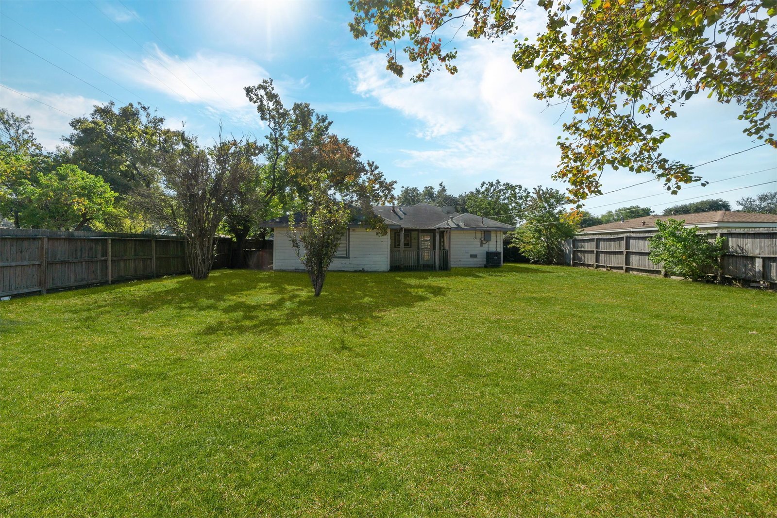 1502 15th Avenue North Texas City, TX 77590 property image