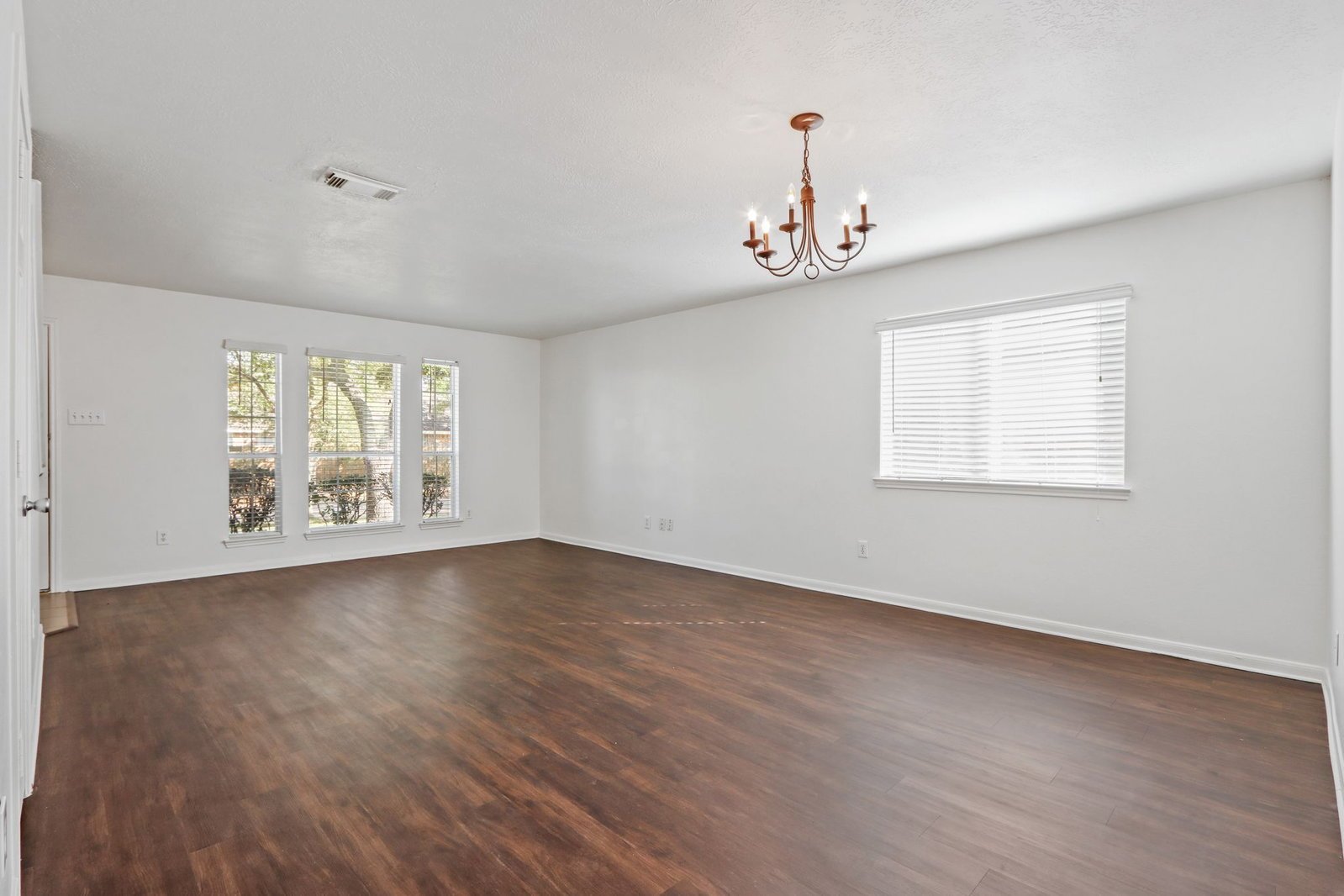 15127 Green Whisper Drive Cypress, TX 77433 property image