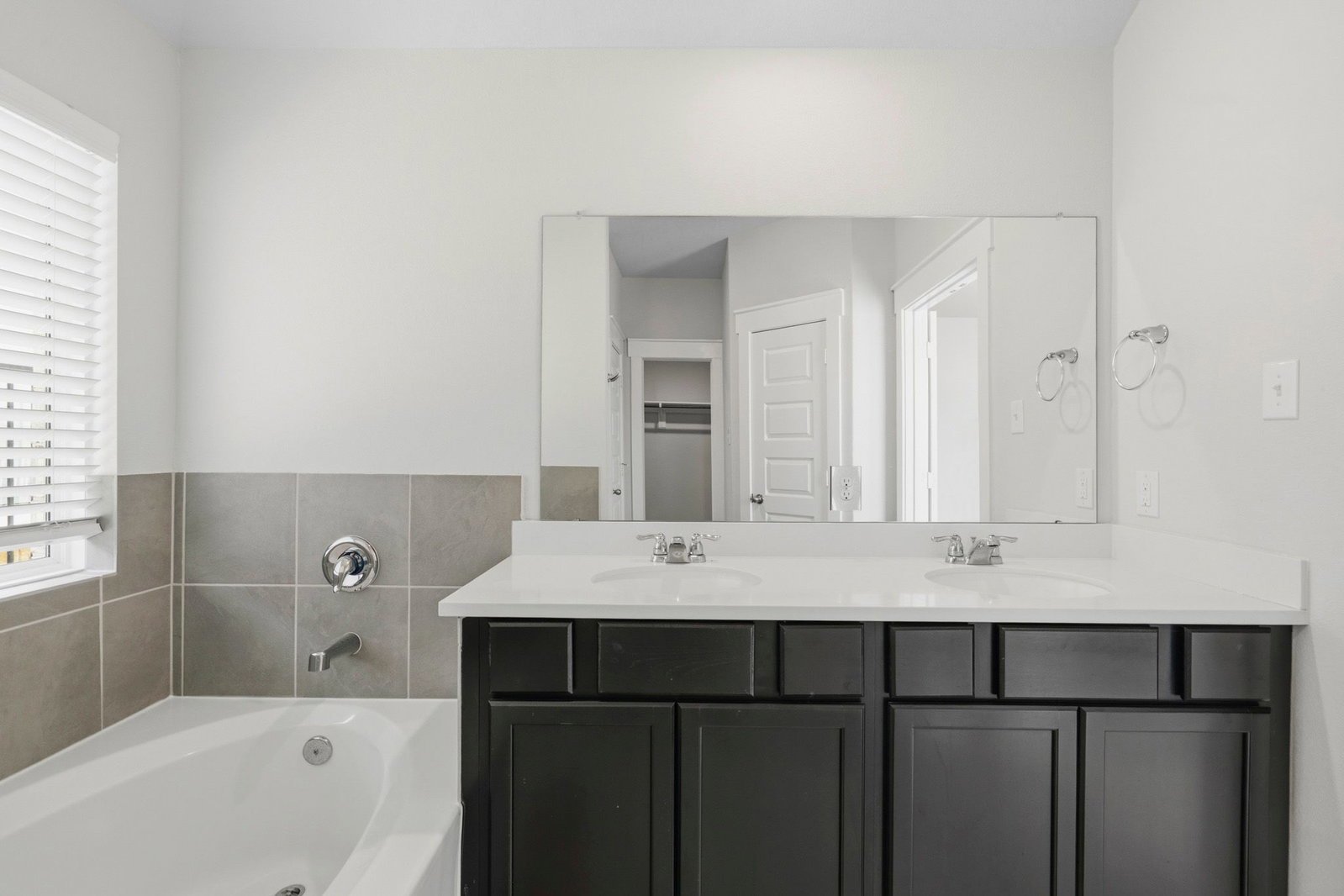 4696 Peony Green Drive Katy, TX 77493 property image