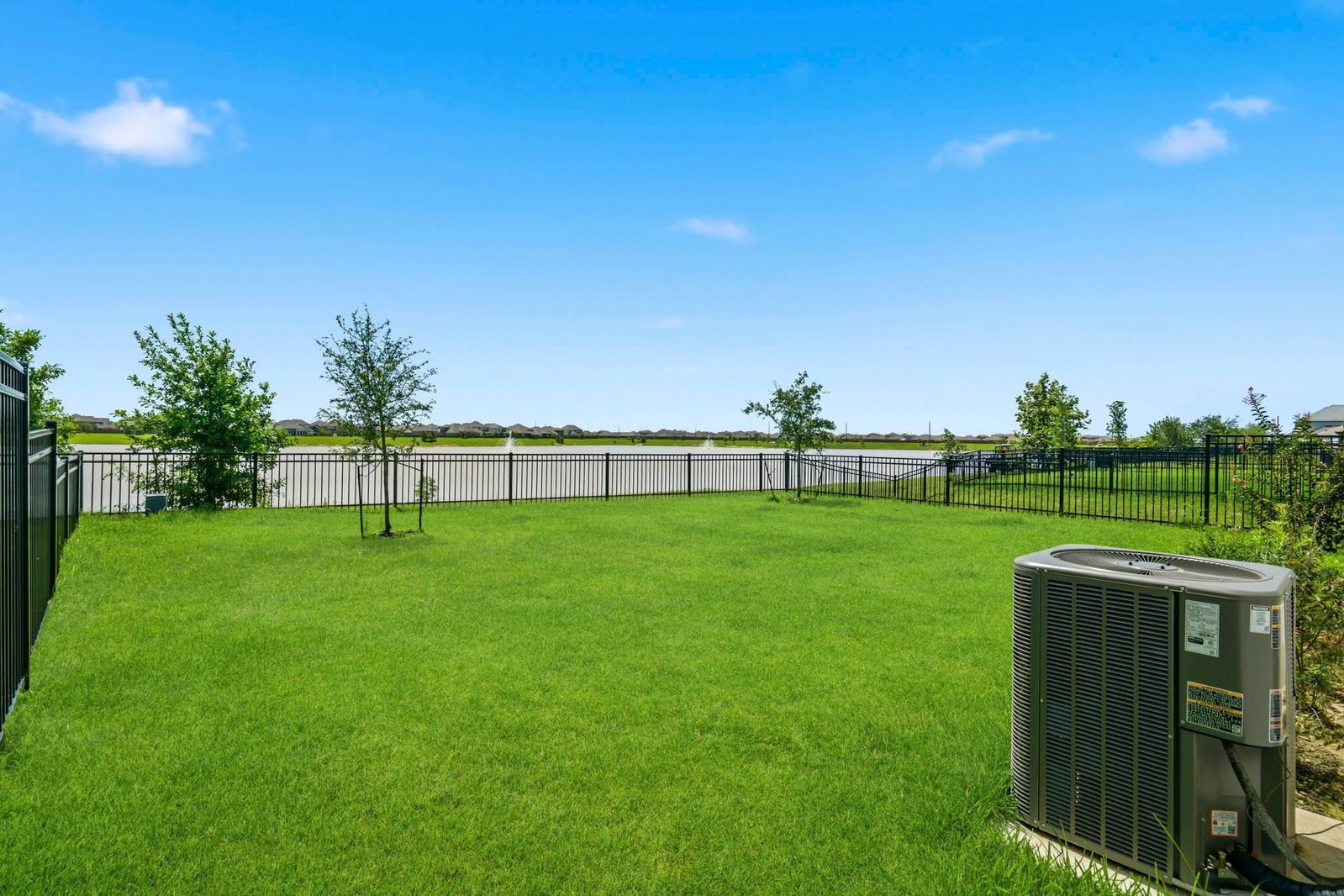 4696 Peony Green Drive Katy, TX 77493 property image