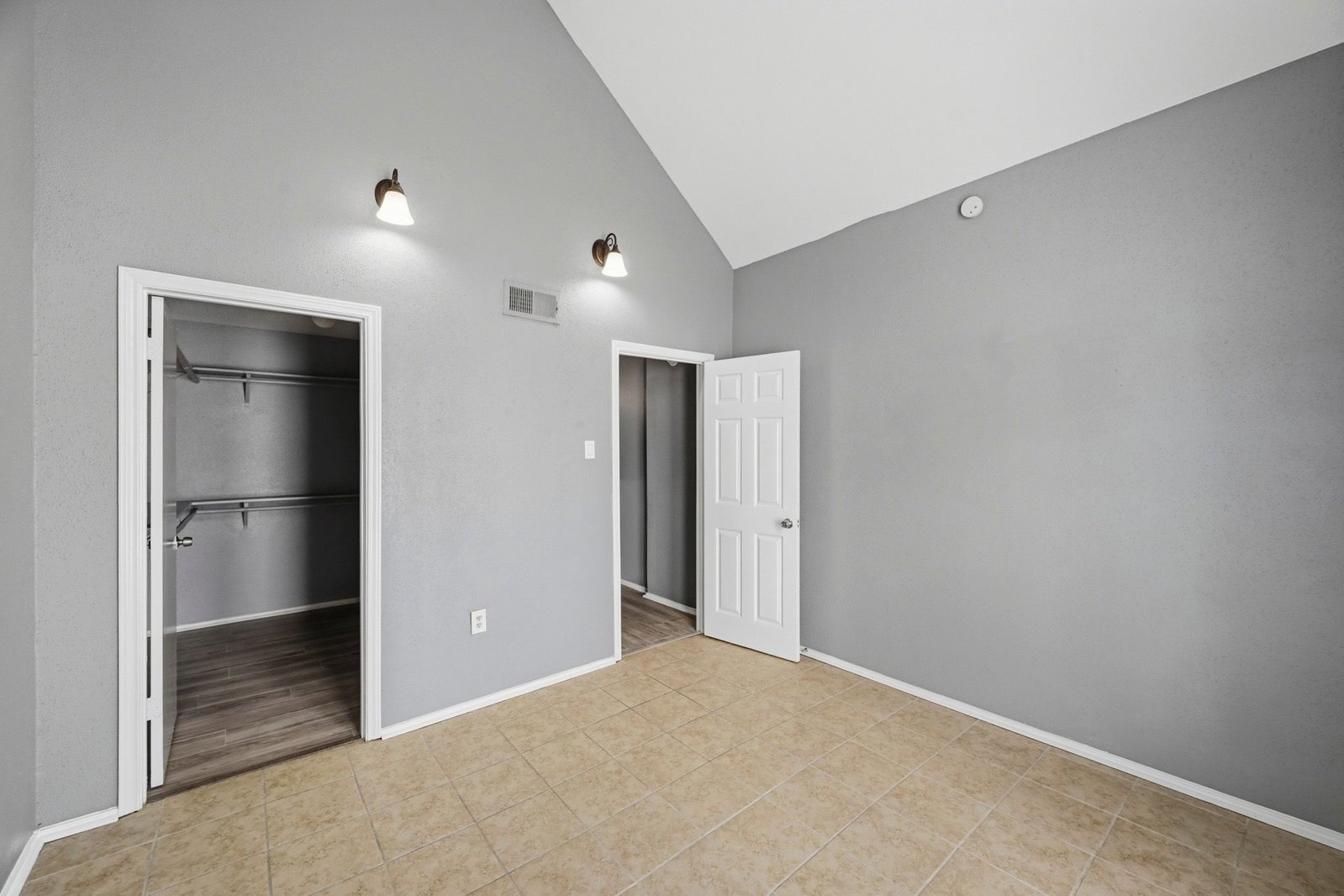 14550 Fonmeadow Drive #1200 Houston, TX 77035 property image