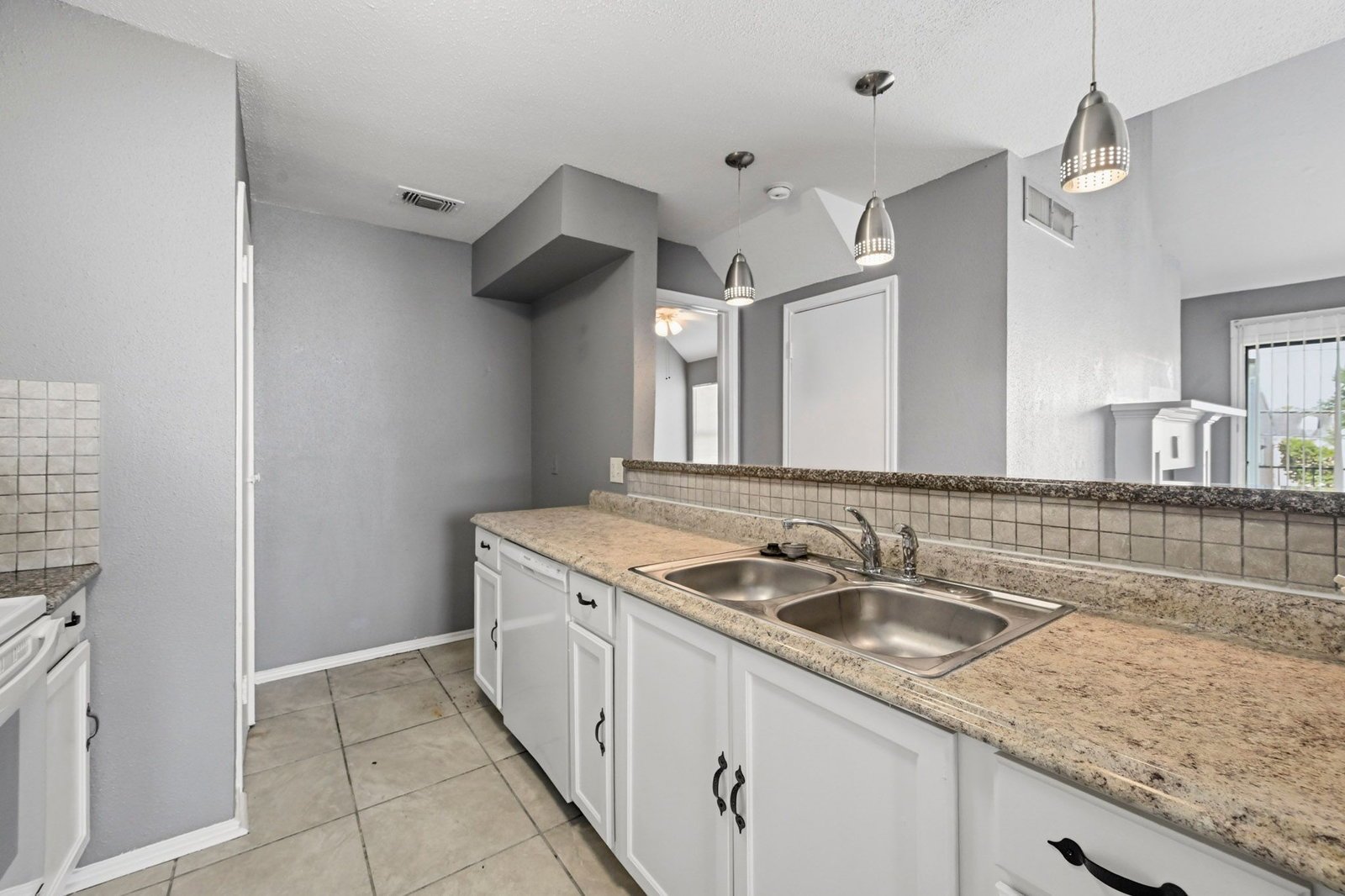 14550 Fonmeadow Drive #1200 Houston, TX 77035 property image