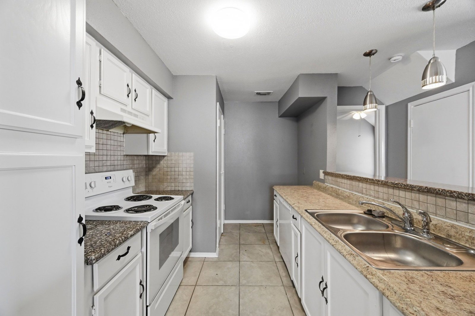 14550 Fonmeadow Drive #1200 Houston, TX 77035 property image