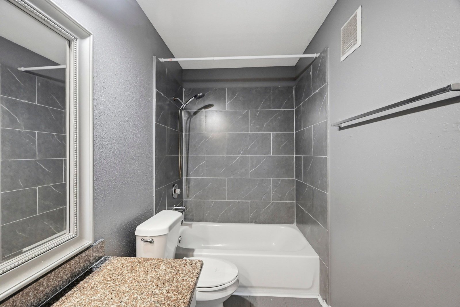 14550 Fonmeadow Drive #1200 Houston, TX 77035 property image