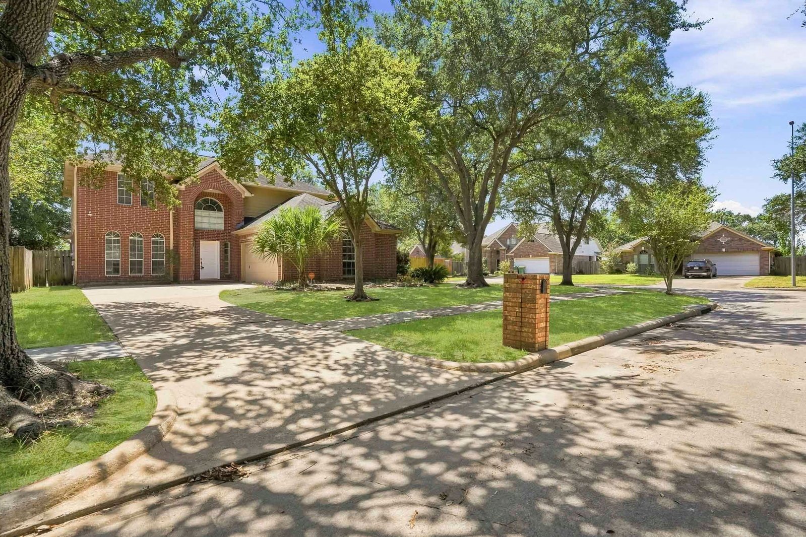 1925 Lori Court Seabrook, TX 77586 property image