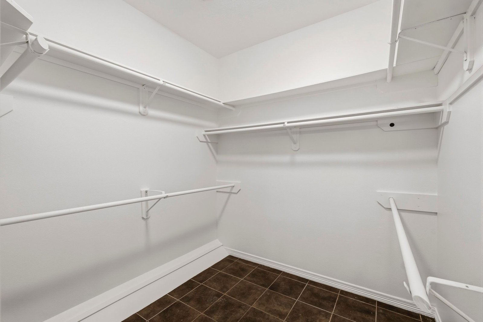 1925 Lori Court Seabrook, TX 77586 property image