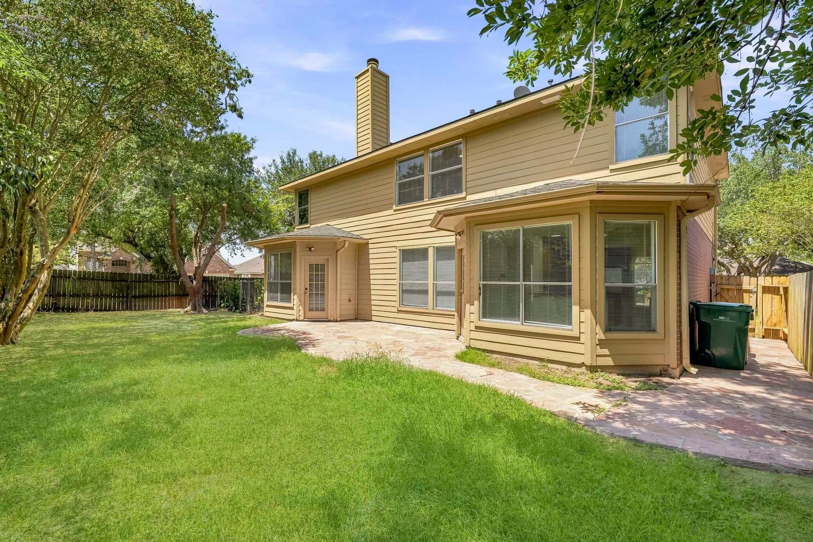 1925 Lori Court Seabrook, TX 77586 property image