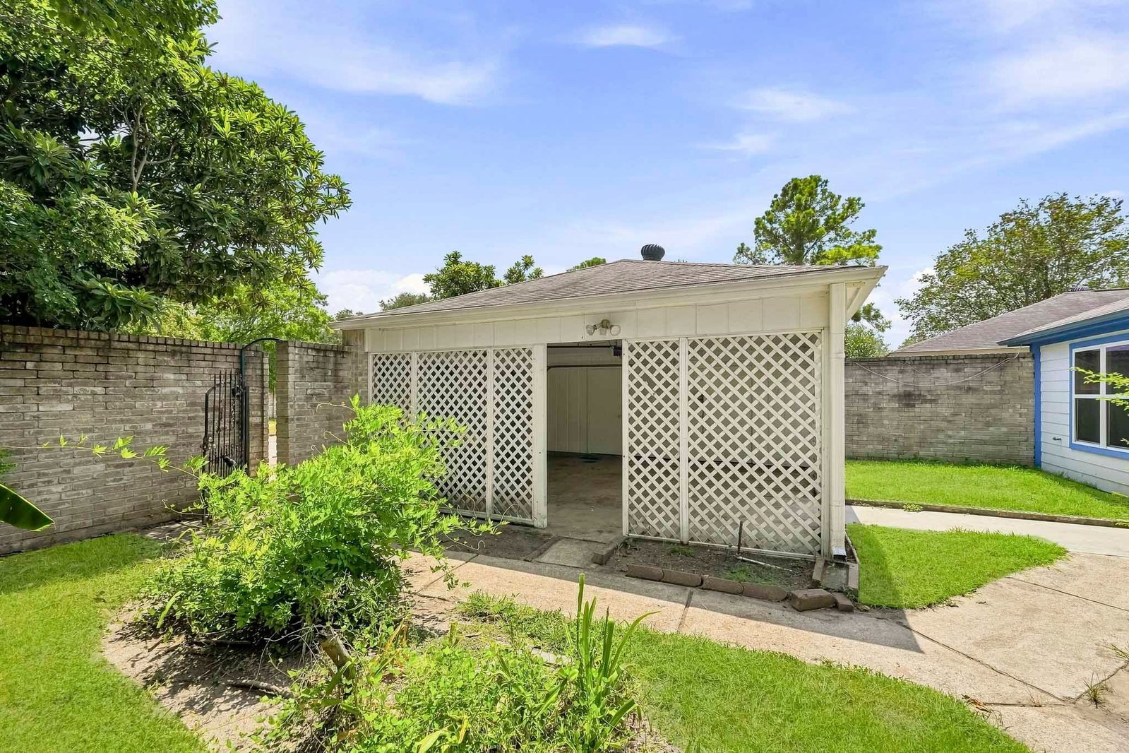 16250 Indian Mill Drive Houston, TX 77082 property image