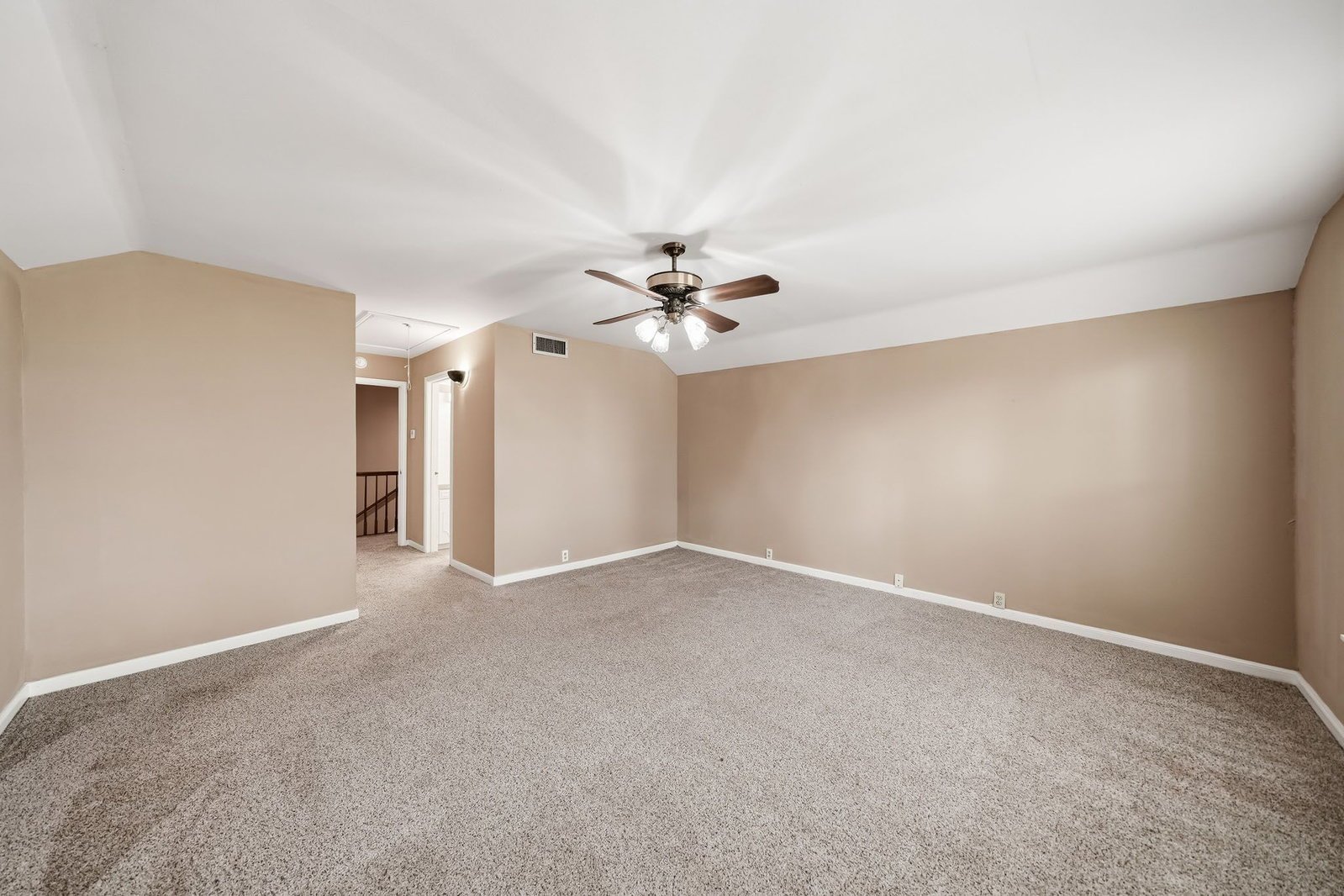 9719 Southwest I-10 Frontage Road Sealy, TX 77474 property image