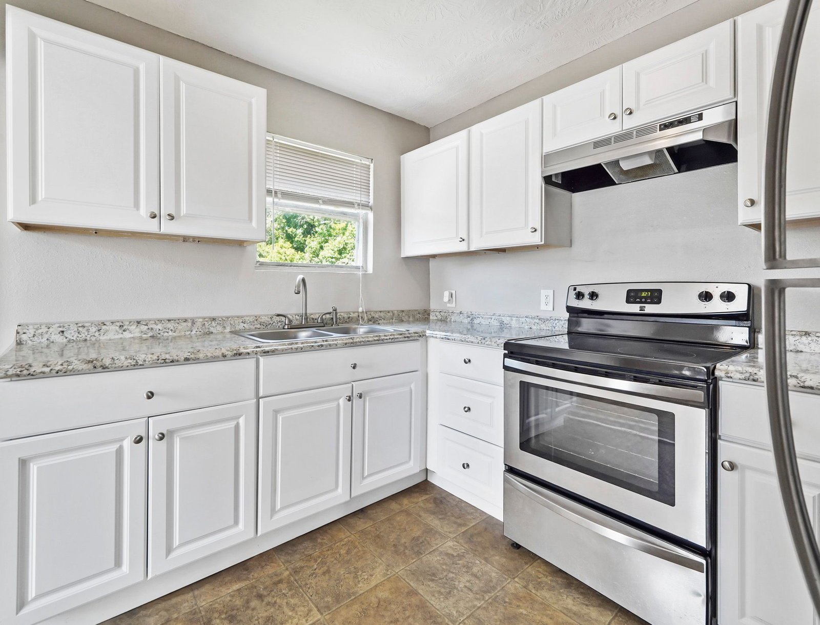 1130 7th Avenue North Texas City, TX 77590 property image