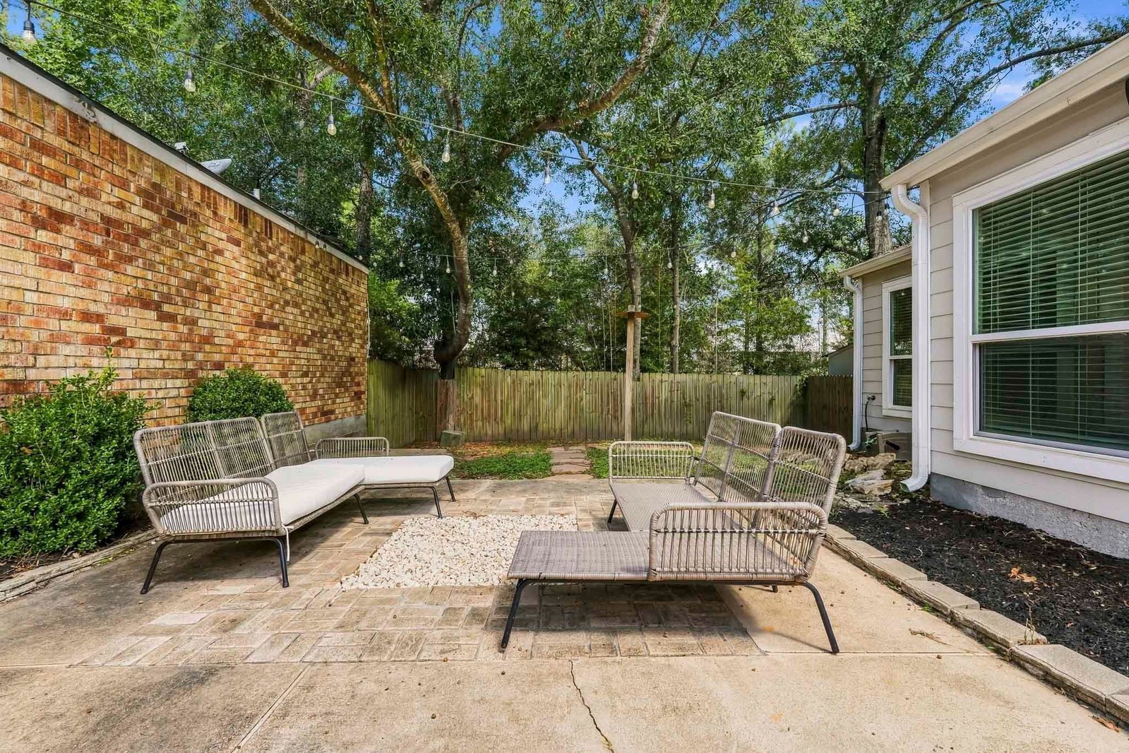 Wind Whisper Court (69) - B The Woodlands, TX 77380 property image