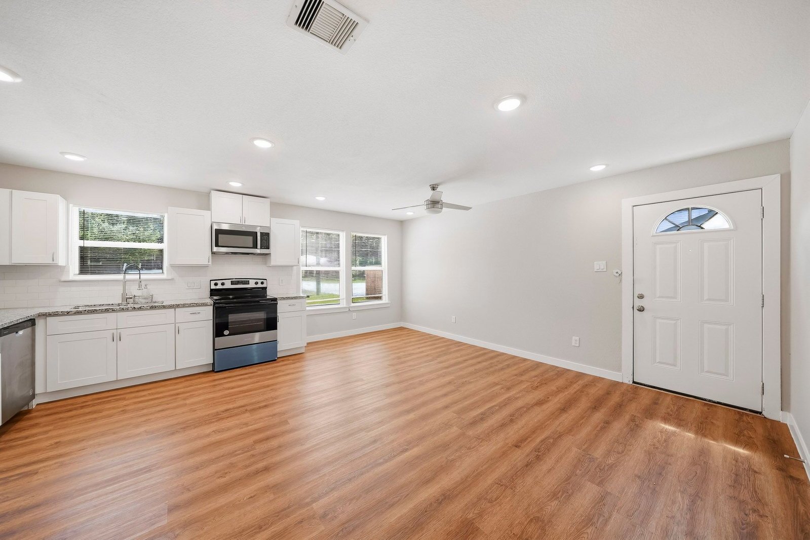 8705 Bertwood Street Unit A Houston, TX 77016 property image