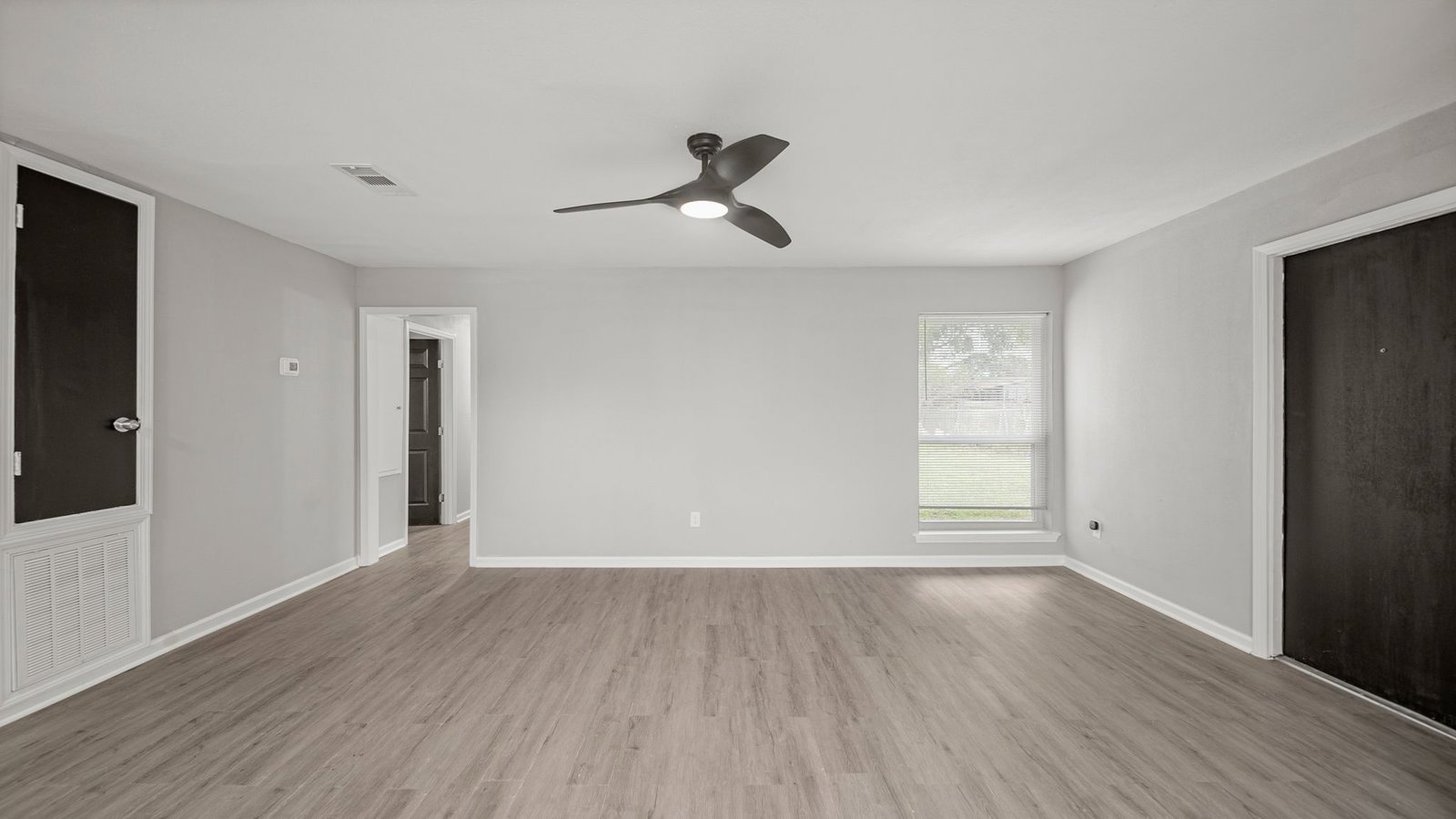 11330 Murr Way Houston, TX 77048 property image